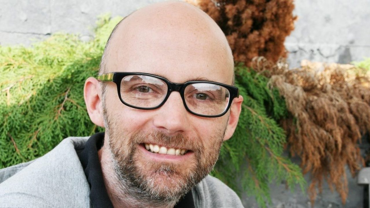 Retrouvailles Vegan-Musician-Moby-Makes-Heartfelt-Plea-To-Meat-Eaters-This-Christmas_TotallyVeganBuzz-1280x720