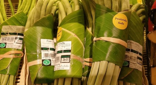 Food products rapped in banana leave to ditch plastic and save environment