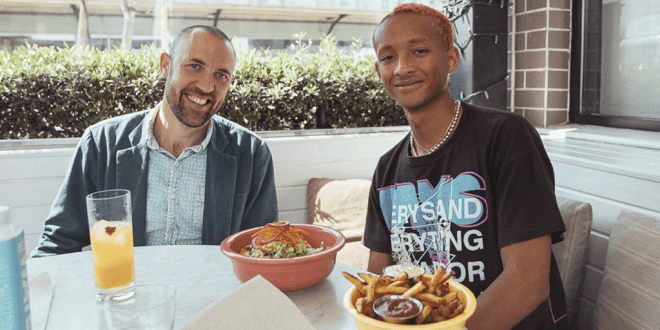 Jaden Smith to give 10,000 vegan meals to the homeless
