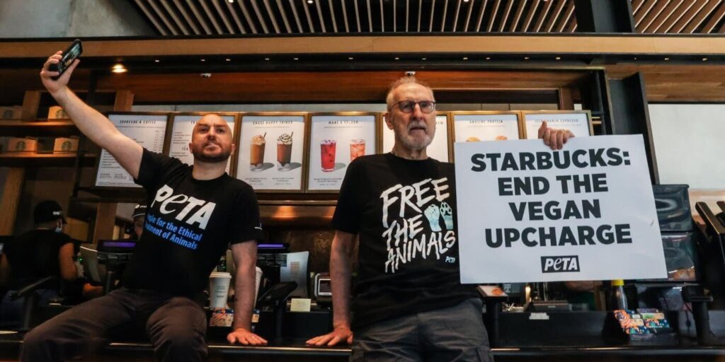 ‘Babe' star James Cromwell superglues hand to Starbucks counter in vegan milk upcharge protest